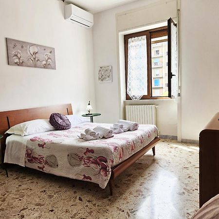 Stella Marina Lägenhet Salerno Exteriör bild